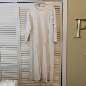 LAKE Sweatshirt Maxi Dress (Cream, XL)